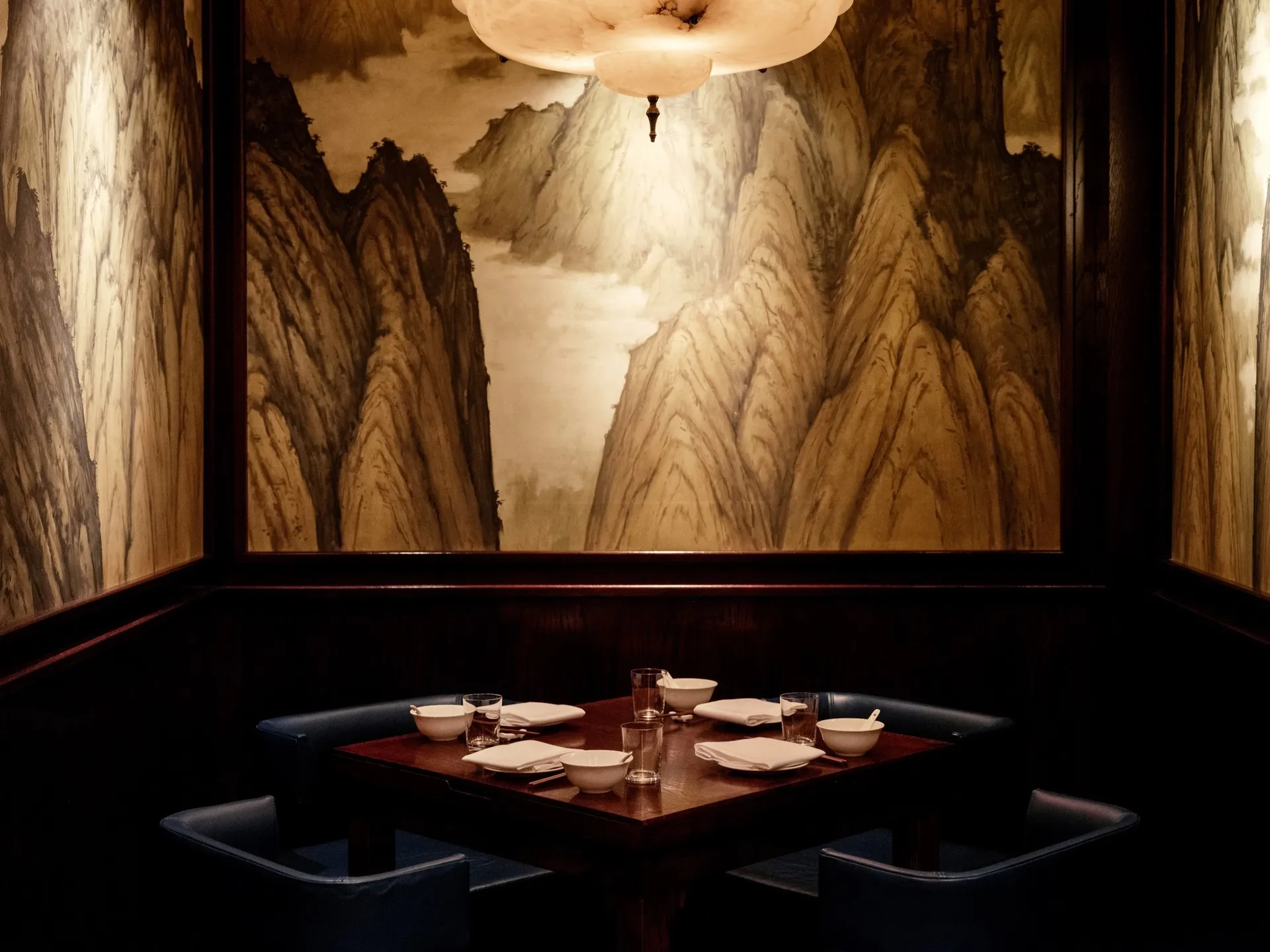 Mahjong Rooms photograph 1